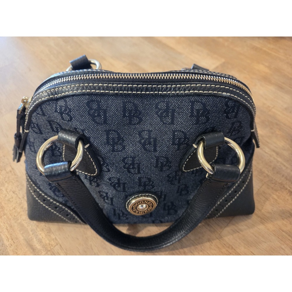 Dooney Bourke black handbag